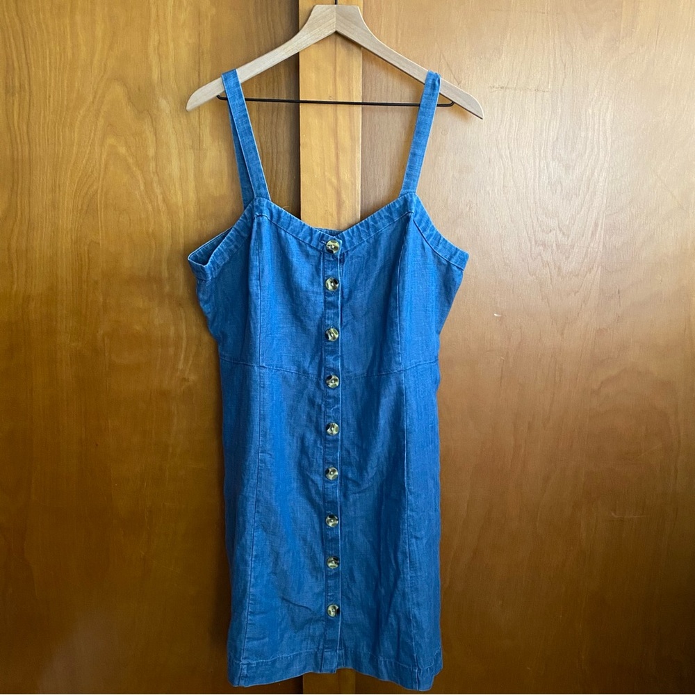 Loft Chambray Button Down Dress with Pockets Size 16 Petite